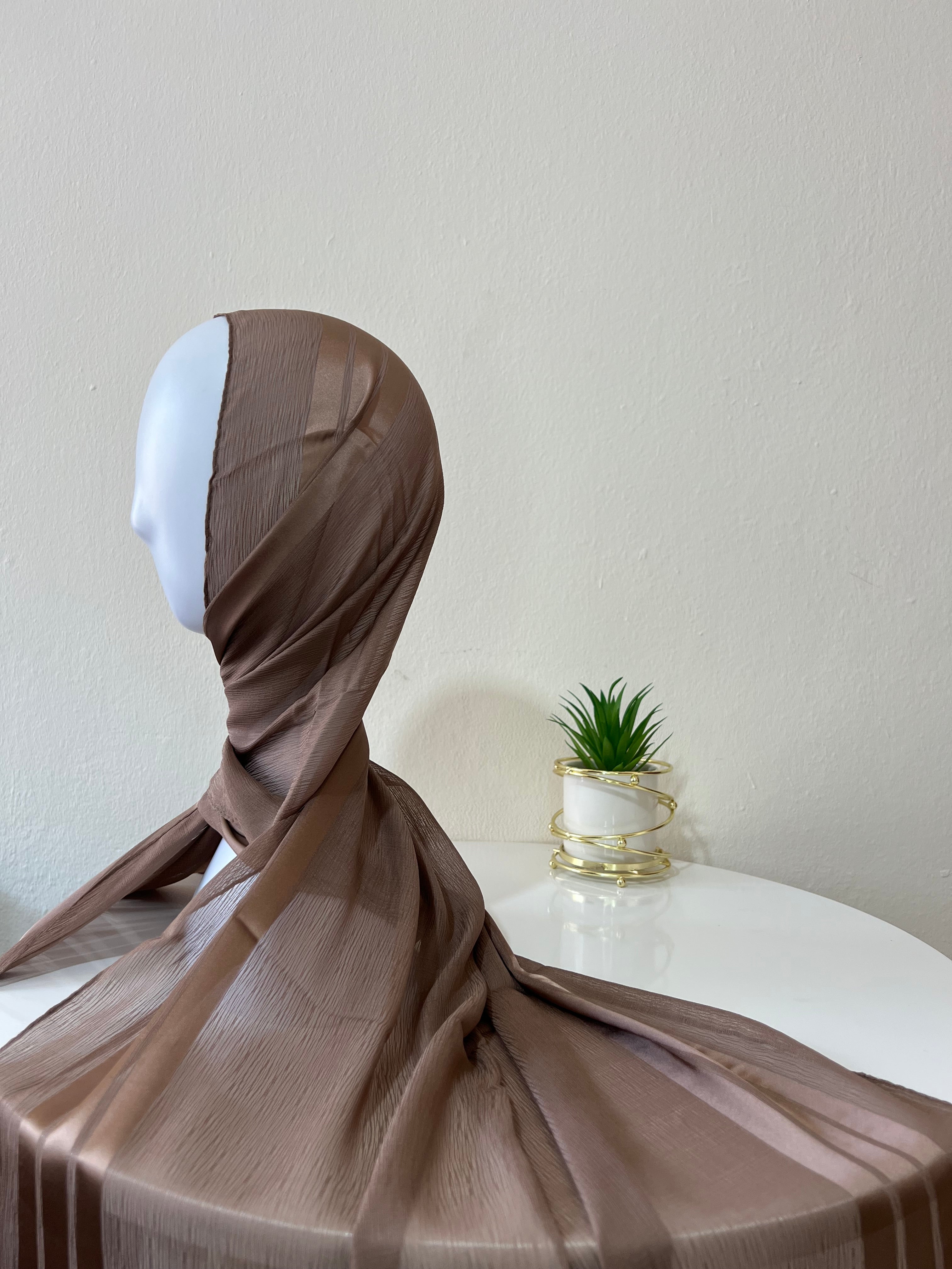 Linen veils with satin 3