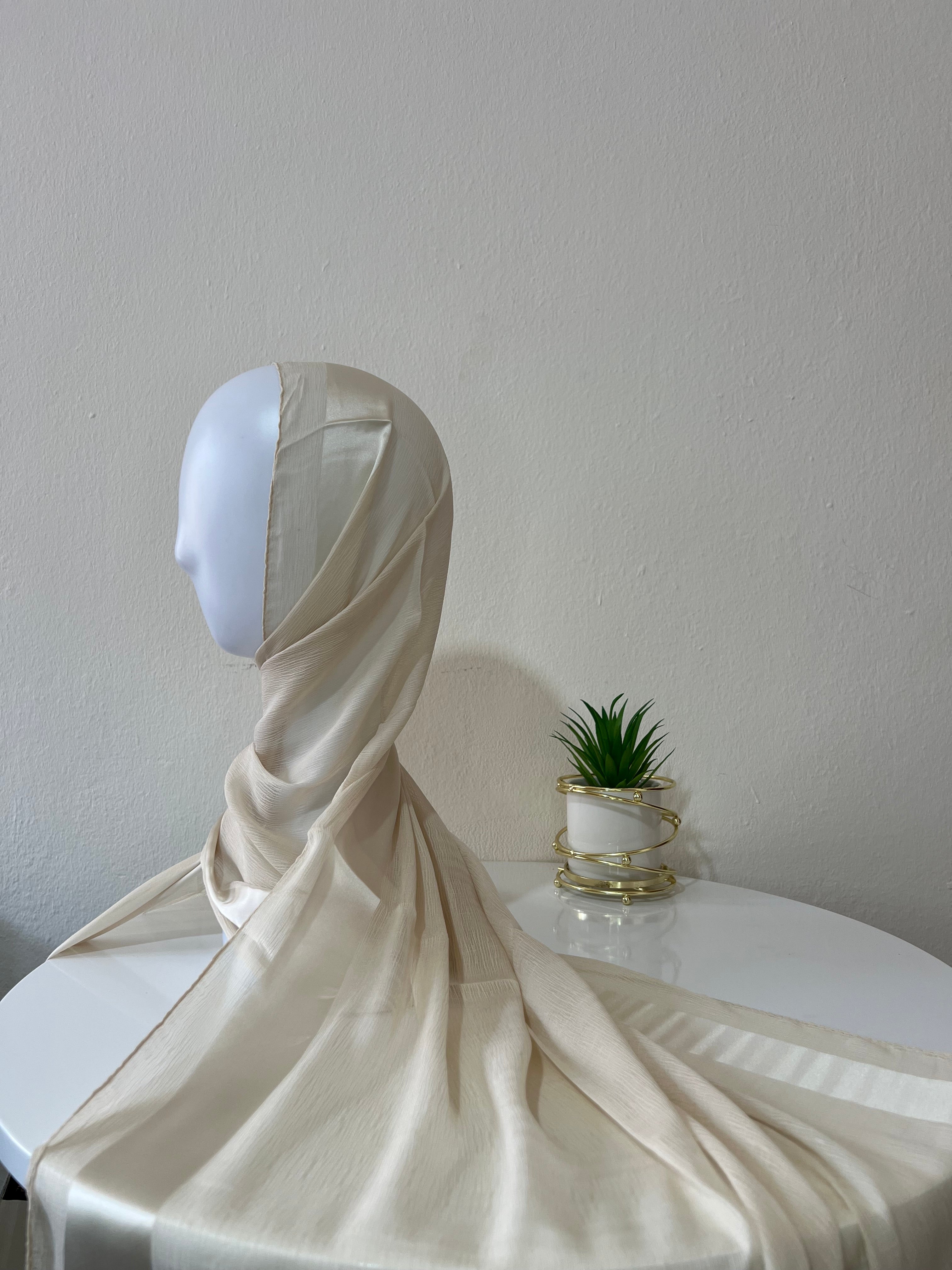 Linen veils with satin 2