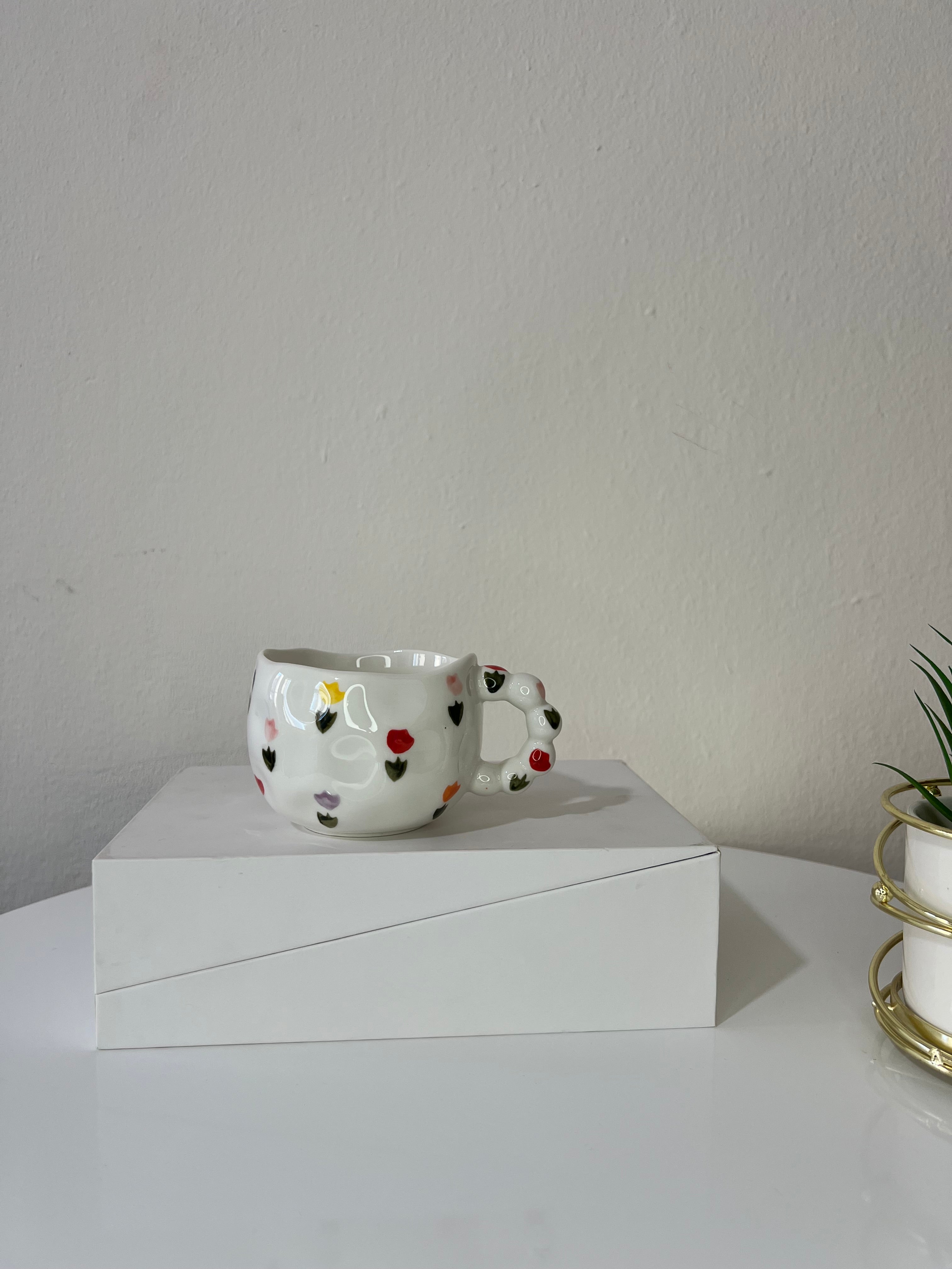 Tulip mug 3